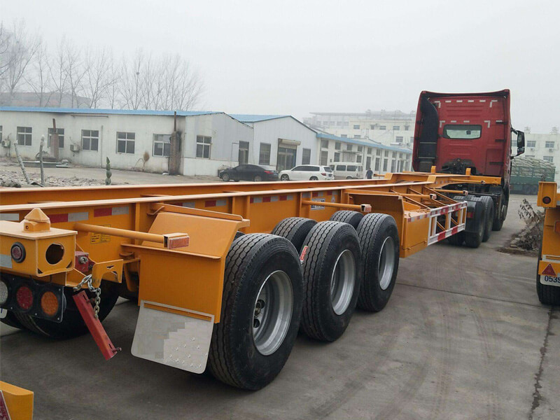 Dongfeng 2 et 3 Essieux Semi-remorque De Transport De Conteneurs Squelette De 20FT, 40FT et 40HQ