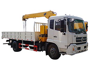 Dongfeng DFL1120 4-8T Truck Mounted With Crane